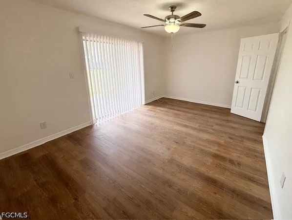 $1,400 | 4912 York Street, Unit 3, Cape Coral, FL 33904