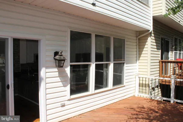 $4,000 | 2927 Mainstone Drive, Fairfax, VA 22031