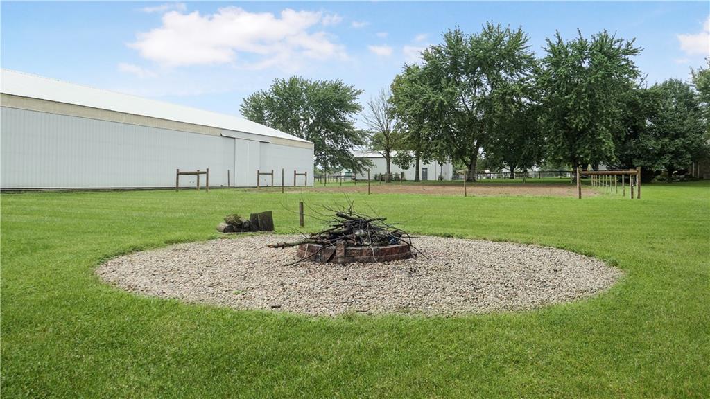 8318 Knapp Road Indianapolis, IN 46259 - Photo 47 of 48 Gallery Image 47