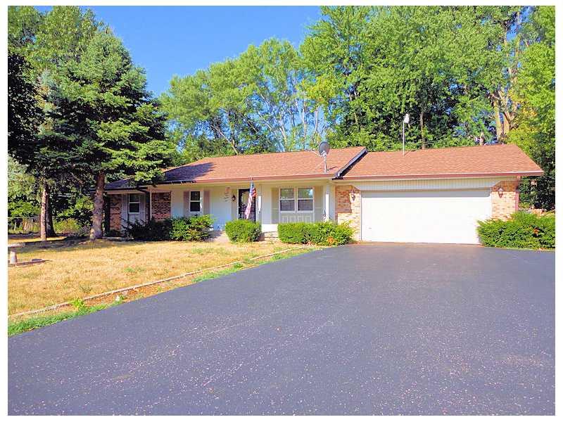2226 Country Club Road Indianapolis, IN 46234 - Photo 3 of 16 Gallery Image 3