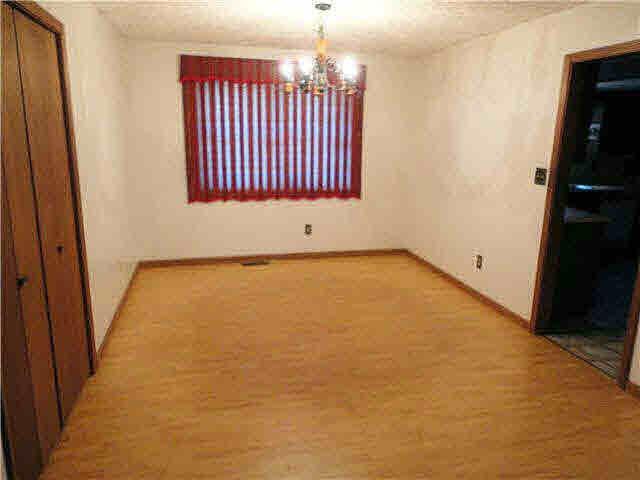 2226 Country Club Road Indianapolis, IN 46234 - Photo 9 of 16 Gallery Image 9
