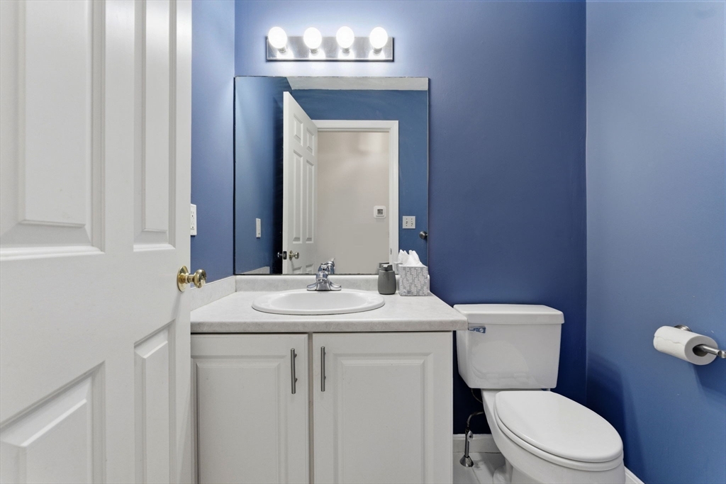35 Collins Street, Unit 88 Danvers, MA 01923 - Photo 9 of 26