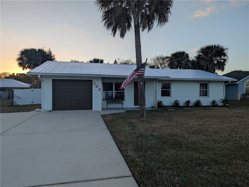 382 Easy Street Sebastian, FL 32958 - Photo 2 of 20