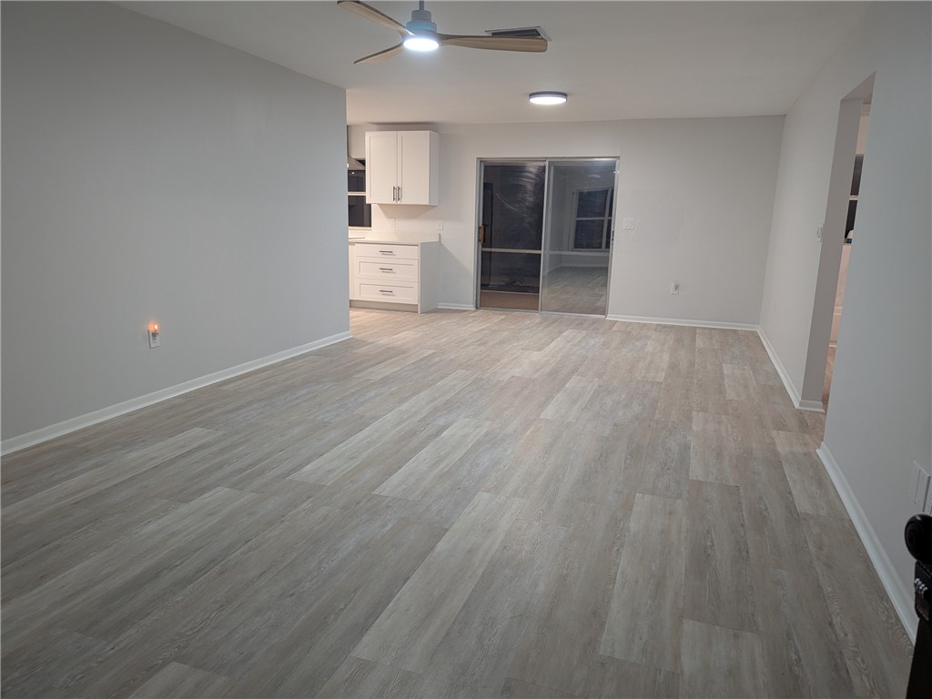 382 Easy Street Sebastian, FL 32958 - Photo 4 of 20