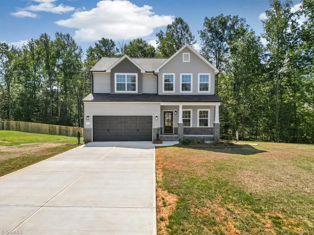 $479,700 | 413 Stonewell Court, Pleasant Garden, NC 27313