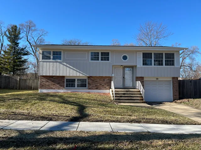 $199,000 | 21624 Gailine Avenue, Sauk Village, IL 60411