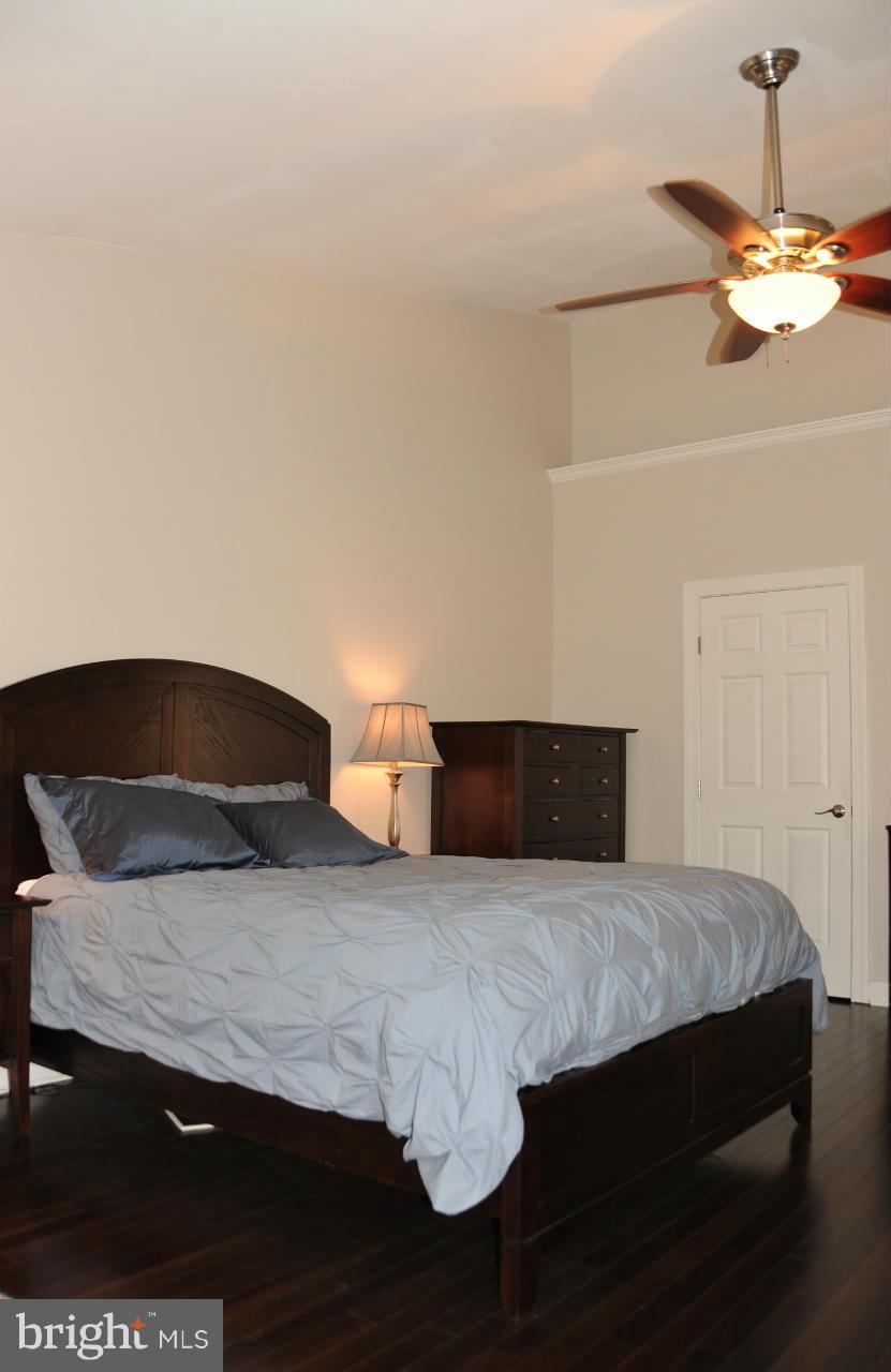 6339 Simmer Circle Springfield, VA 22150 - Photo 15 of 30 Bedroom (Master)