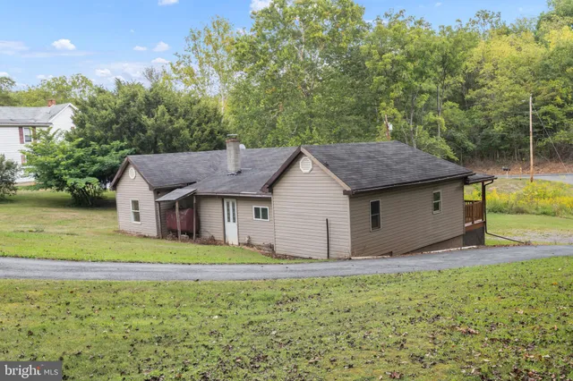 $110,000 | 12528 Seavolt Road, Hancock, MD 21750