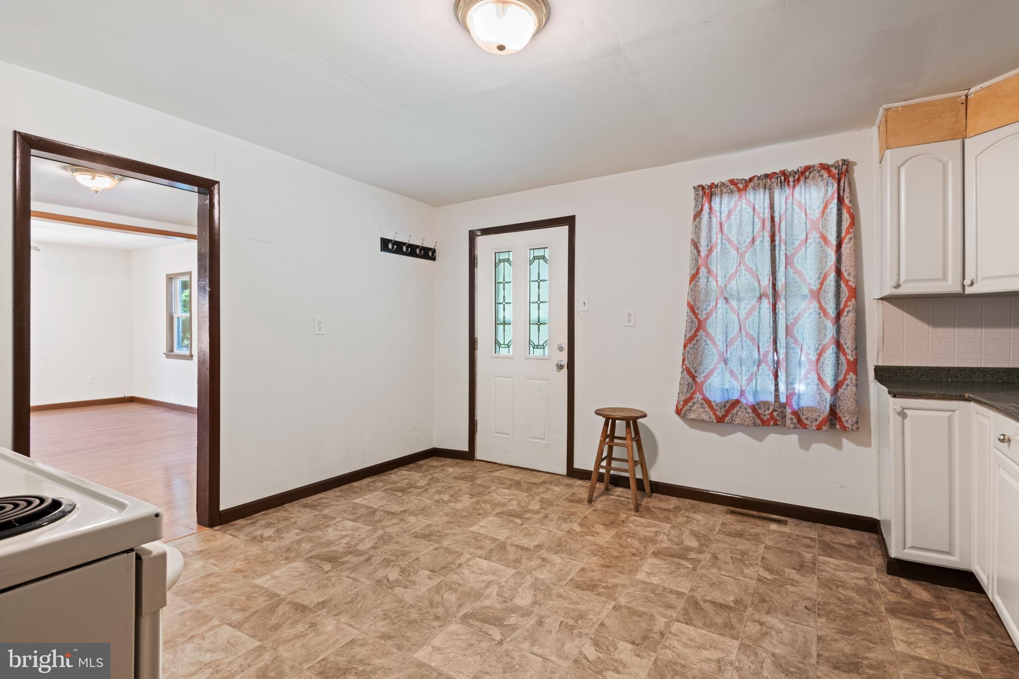 12528 Seavolt Road Hancock, MD 21750 - Photo 4 of 24 Gallery Image 4