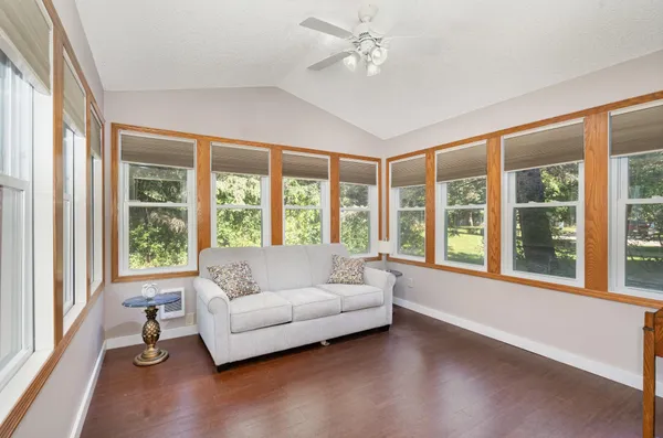 $295,000 | 2523 Sumac Ridge, White Bear Lake, MN 55110