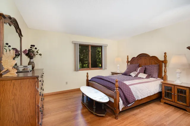 $319,900 | 2523 Sumac Ridge, White Bear Lake, MN 55110