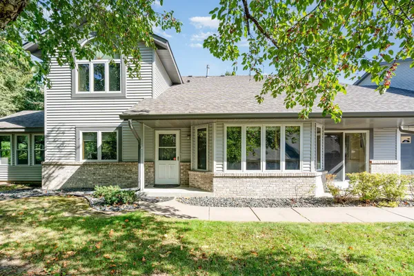 $295,000 | 2523 Sumac Ridge, White Bear Lake, MN 55110