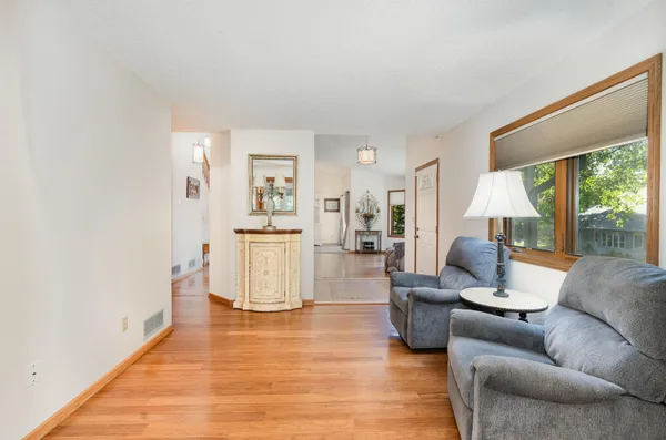 $295,000 | 2523 Sumac Ridge, White Bear Lake, MN 55110