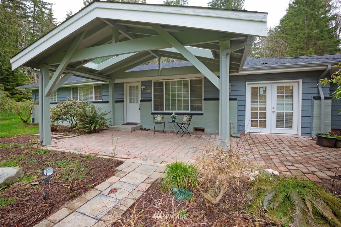 3829 Locker Road Southeast Port Orchard, WA 98366 - Photo 1 of 39 Gallery Image 1