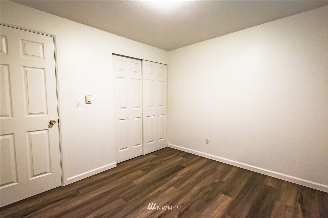 3829 Locker Road Southeast Port Orchard, WA 98366 - Photo 20 of 39 Gallery Image 20