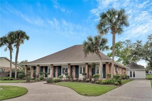 $599,000 | 820 Fairfield Avenue, Gretna, LA 70056