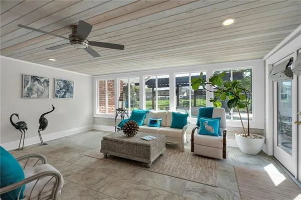 $599,000 | 820 Fairfield Avenue, Gretna, LA 70056