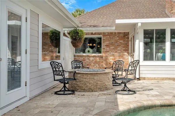 $599,000 | 820 Fairfield Avenue, Gretna, LA 70056