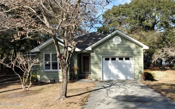 $575,000 | 108 Fern Court, Pine Knoll Shores, NC 28512