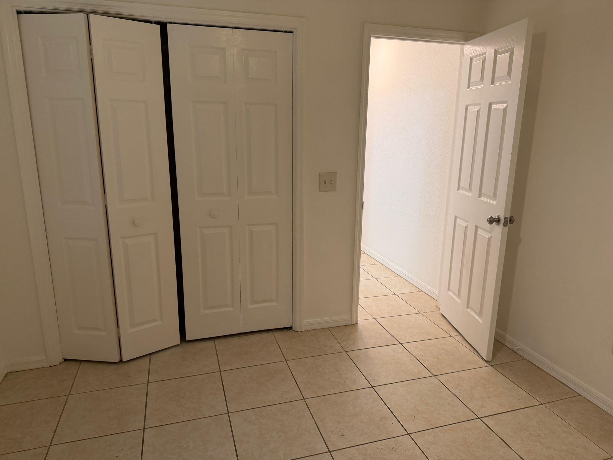 3920 East Allendale Street Inverness, FL 34453 - Photo 23 of 26 a view of a livingroom with kitchen area