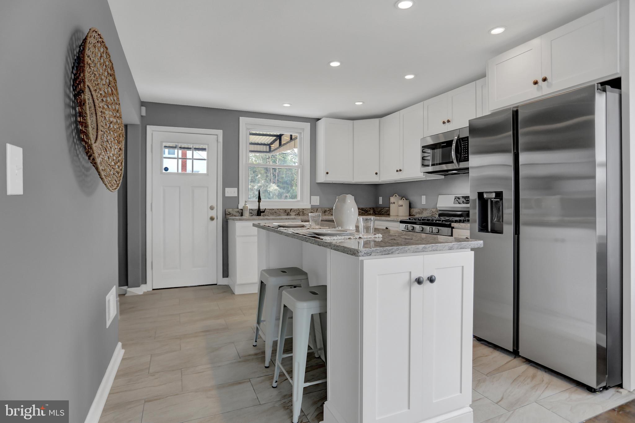 9221 Avondale Road Baltimore, MD 21234 - Photo 6 of 43 Gallery Image 6