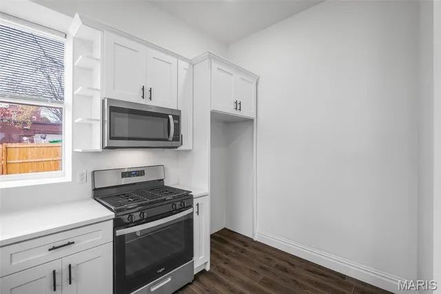 $399,000 | 6827 Minnesota Avenue, St. Louis, MO 63111