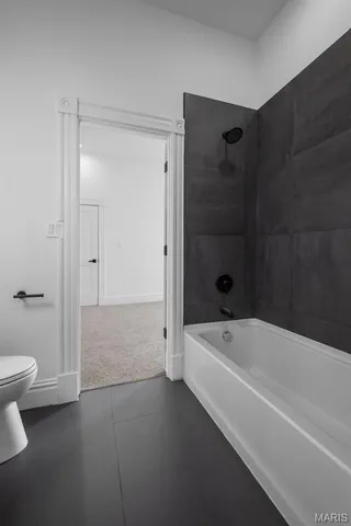 $399,000 | 6827 Minnesota Avenue, St. Louis, MO 63111