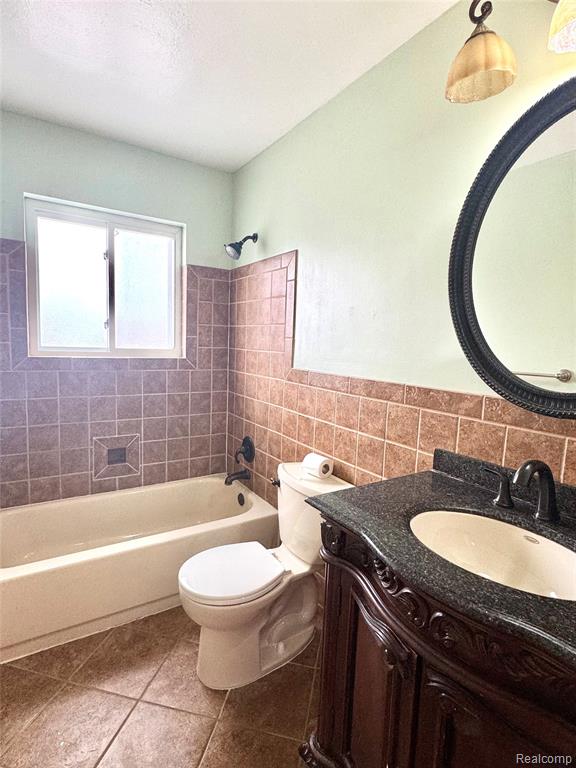 475 South Adams Road, Unit 19 Birmingham, MI 48009 - Photo 9 of 12