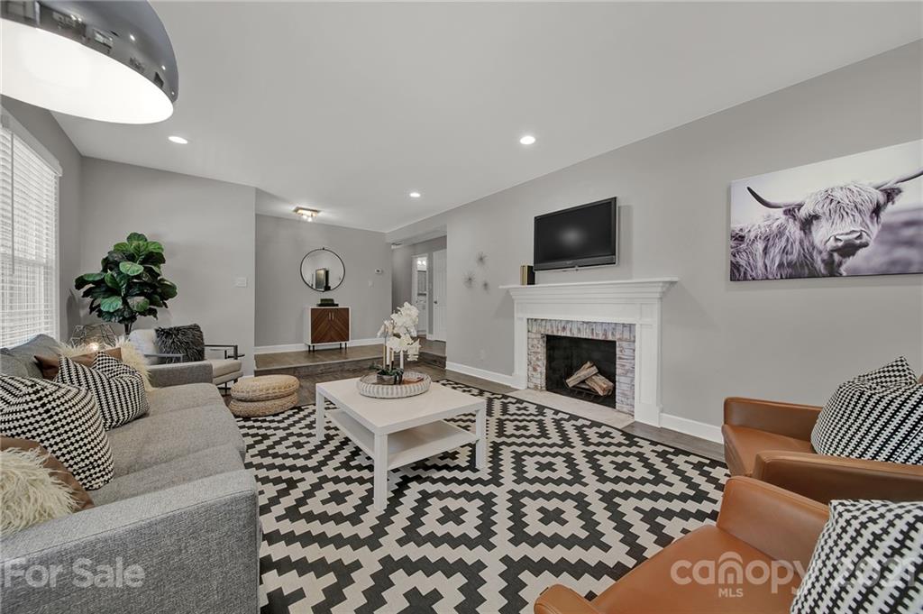 3400 Rea Road Charlotte, NC 28226 - Photo 5 of 45 Gallery Image 5
