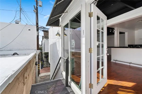$4,000 | 305 Marine Avenue, Newport Beach, CA 92662