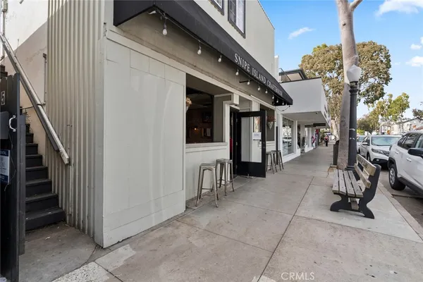 $4,000 | 305 Marine Avenue, Newport Beach, CA 92662