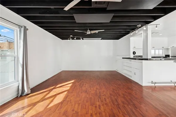 $4,000 | 305 Marine Avenue, Newport Beach, CA 92662