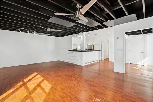 $4,000 | 305 Marine Avenue, Newport Beach, CA 92662