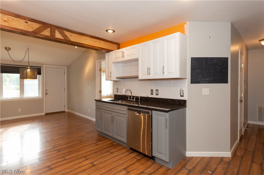 5877 Stow Road Hudson, OH 44236 - Photo 10 of 35 Gallery Image 10