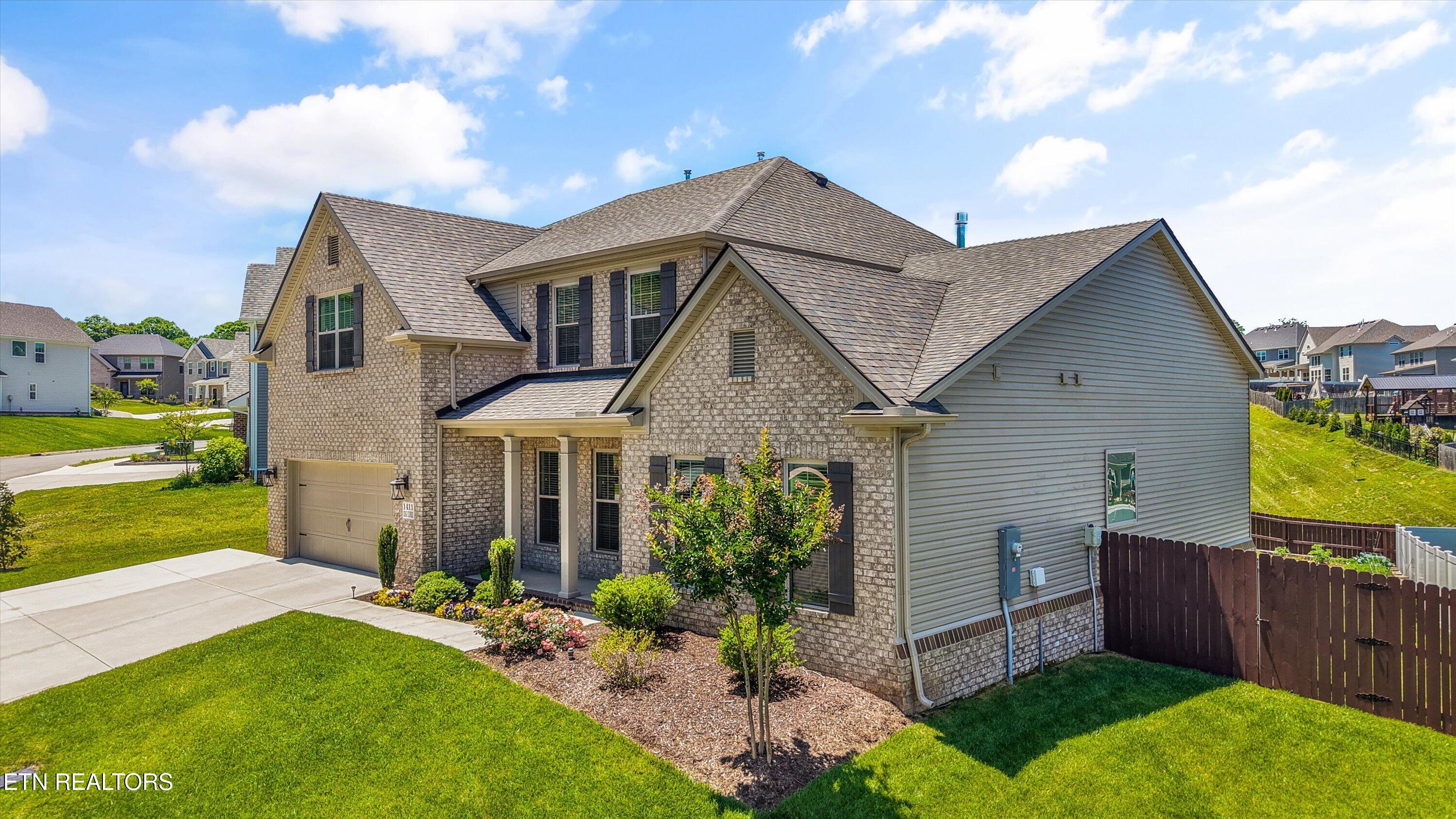 1411 Ridge Climber Road Knoxville, TN 37922 - Photo 2 of 48 03-1411 Ridge Climber Rd35