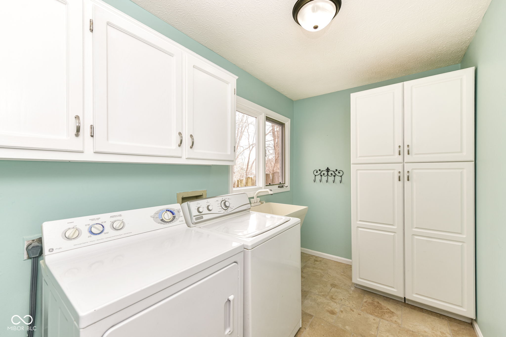 12112 Pearl Bay Ridge Indianapolis, IN 46236 - Photo 32 of 60