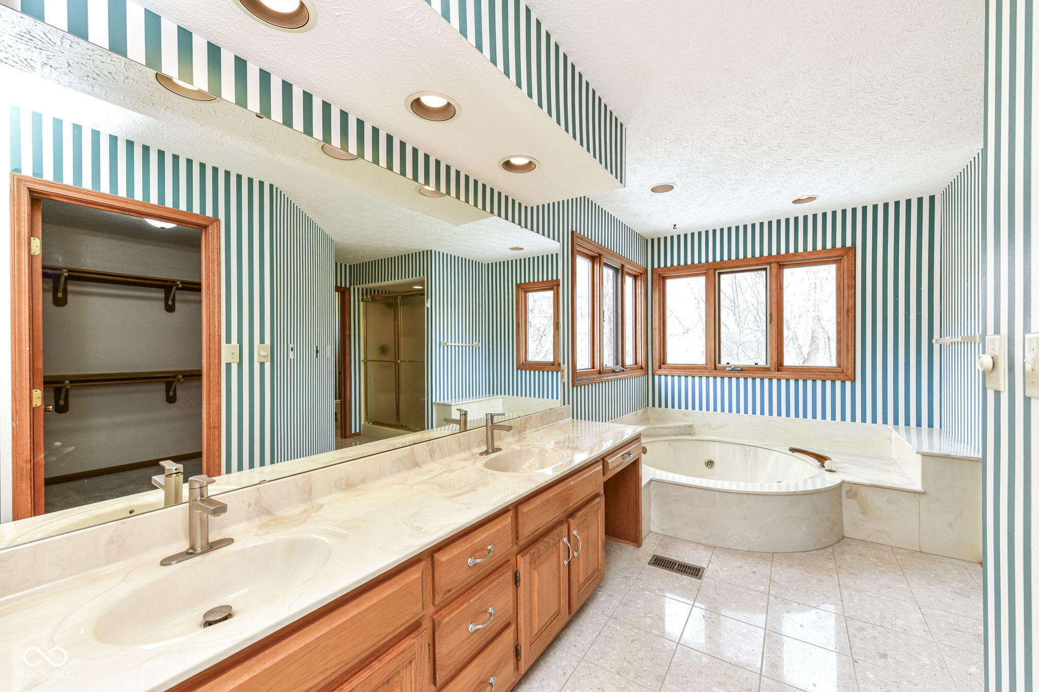 12112 Pearl Bay Ridge Indianapolis, IN 46236 - Photo 39 of 60