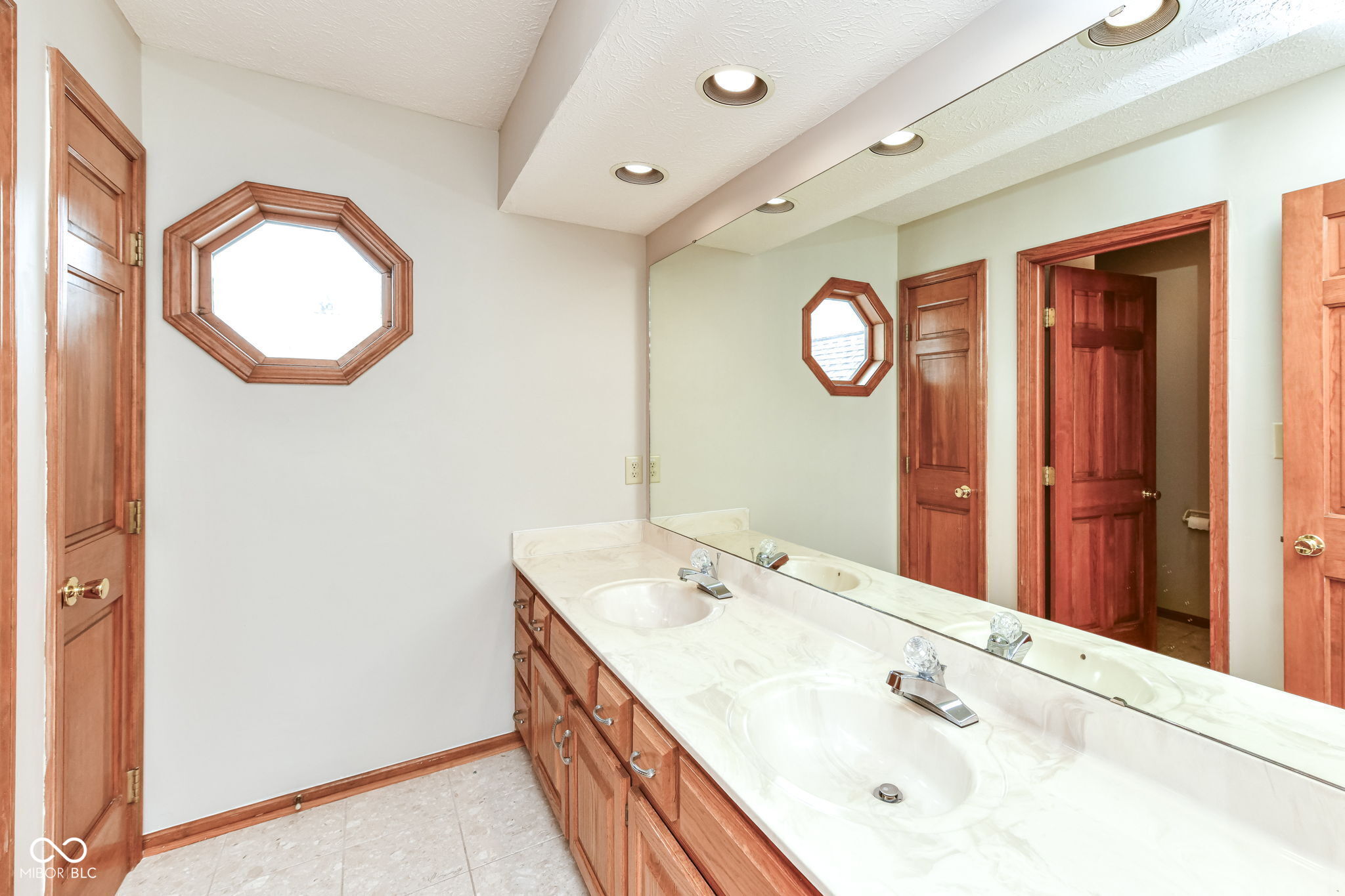 12112 Pearl Bay Ridge Indianapolis, IN 46236 - Photo 48 of 60