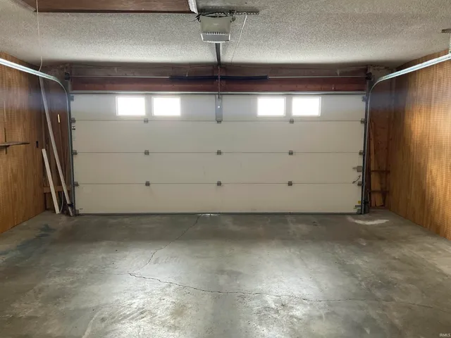 $1,500 | 6510 Meadow Wood Place, Fort Wayne, IN 46825