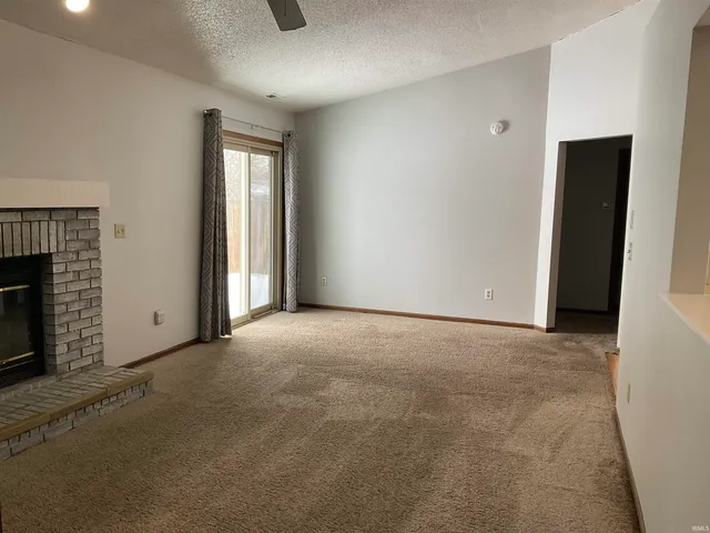 $1,500 | 6510 Meadow Wood Place, Fort Wayne, IN 46825