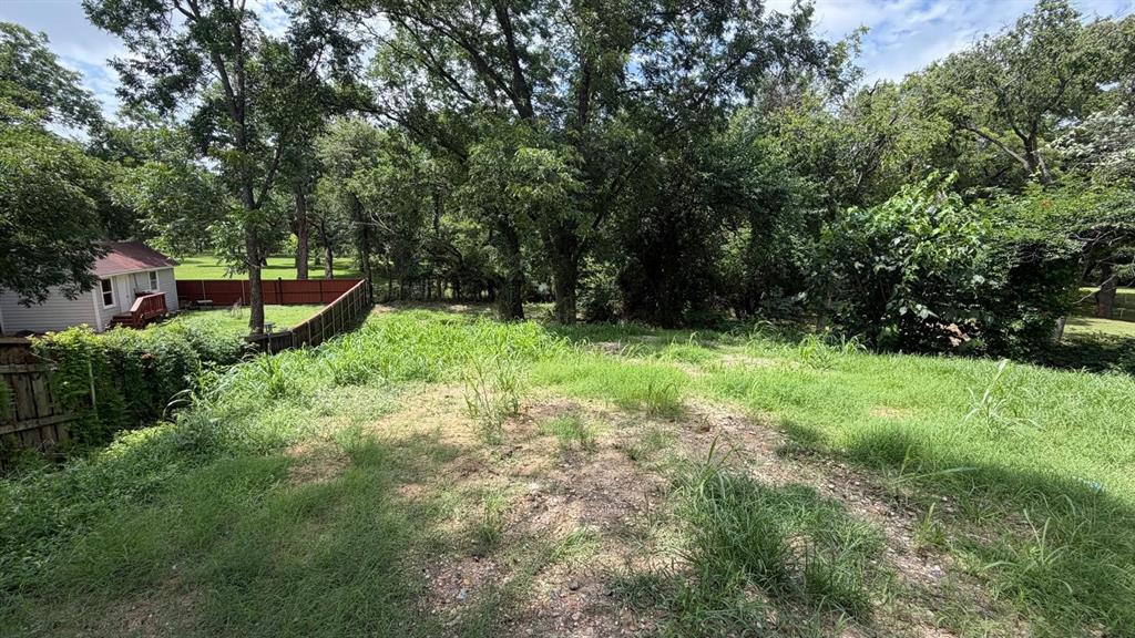 400 East Shady Grove Road Irving, TX 75060 - Photo 17 of 19