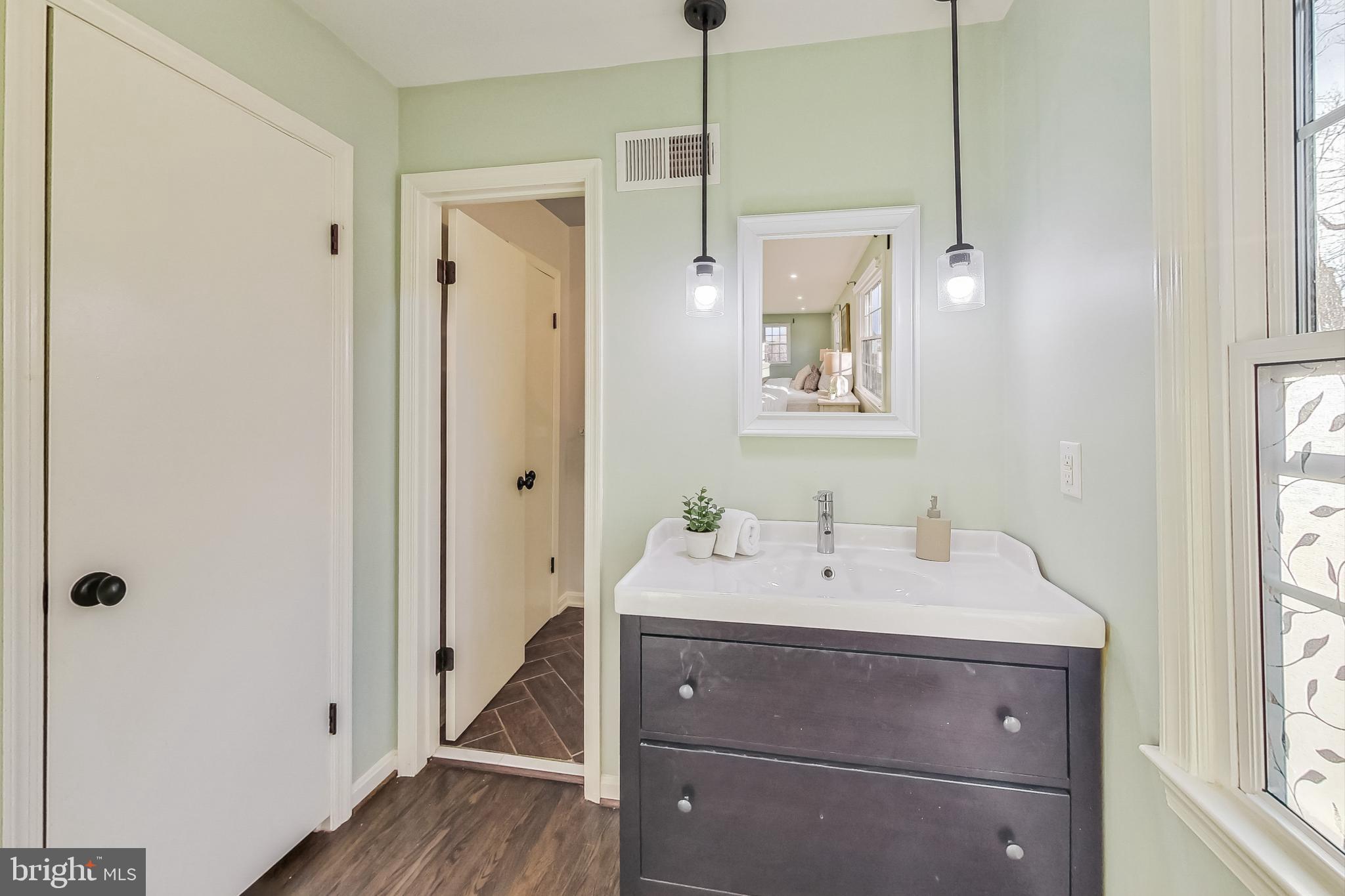 15905 White Rock Road Gaithersburg, MD 20878 - Photo 23 of 45 Gallery Image 23