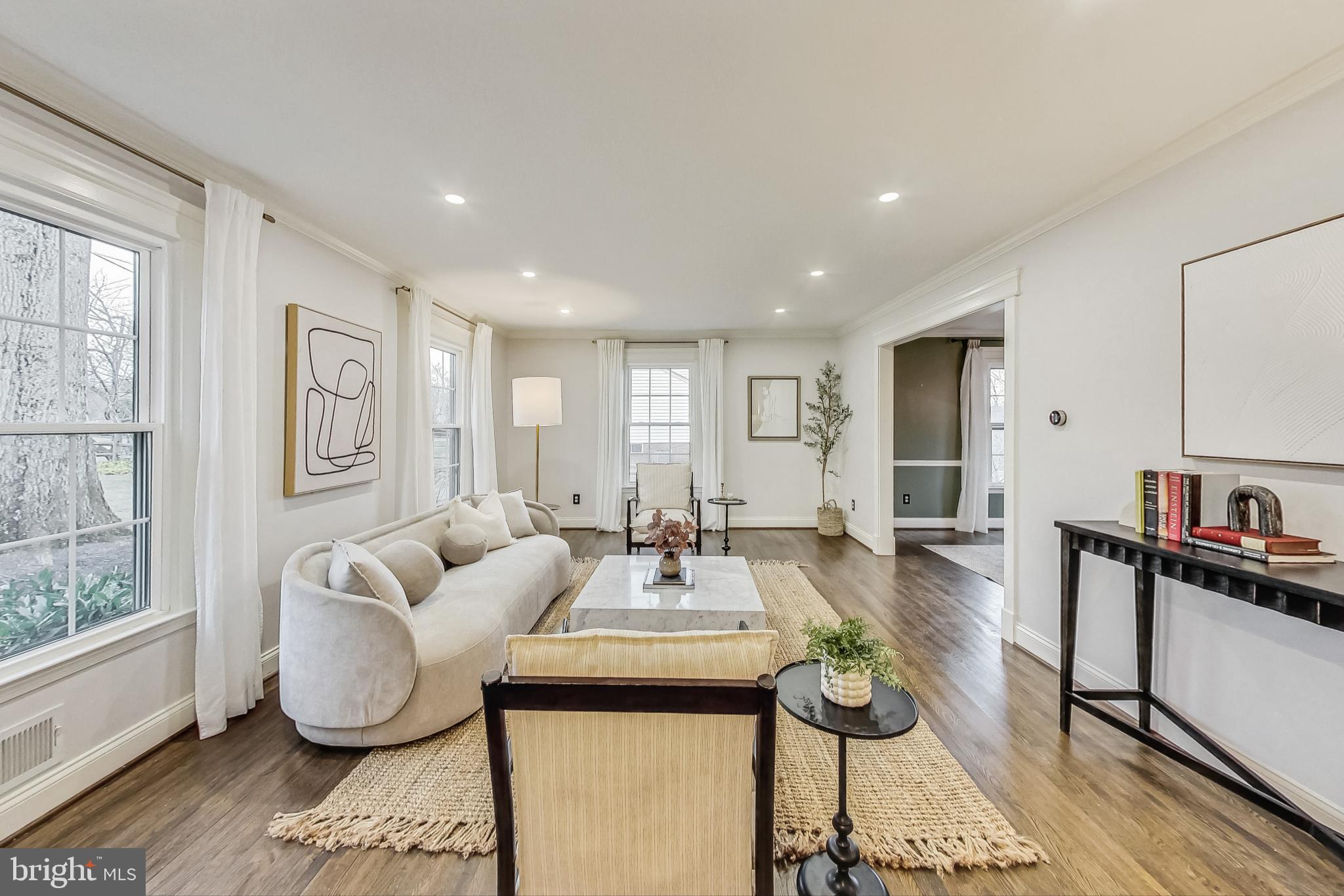 15905 White Rock Road Gaithersburg, MD 20878 - Photo 5 of 45 Gallery Image 5