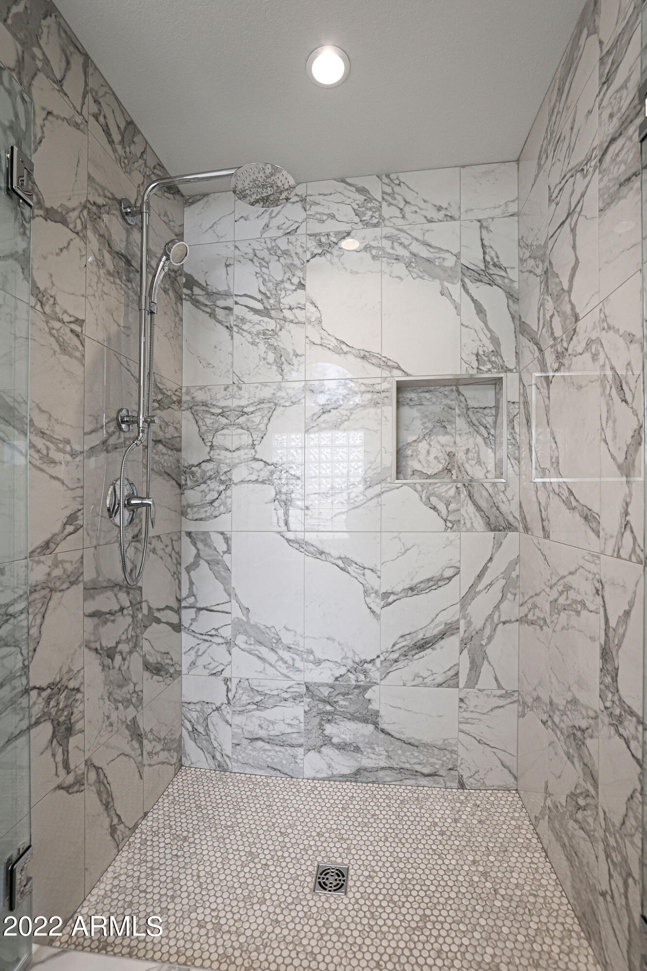 4316 East Rowel Road Phoenix, AZ 85050 - Photo 22 of 40 a bathroom with a shower
