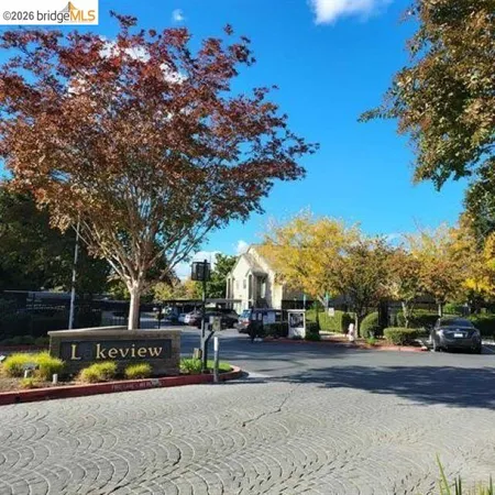 $330,000 | 1241 Lakeview Circle, Pittsburg, CA 94565