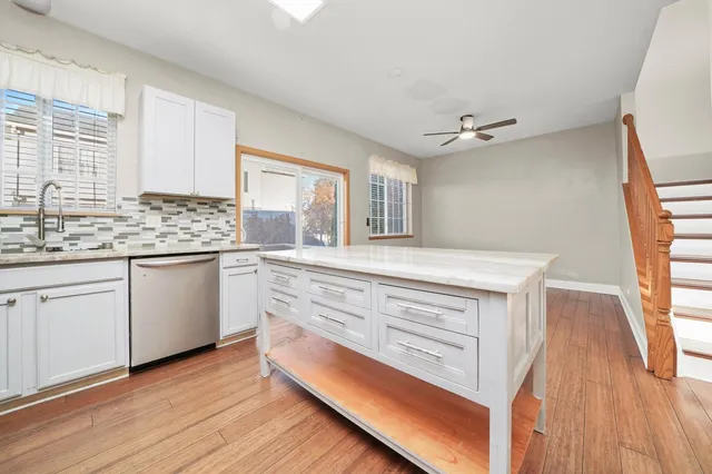 $275,000 | 409 Evergreen Circle, Unit 4, Gilberts, IL 60136