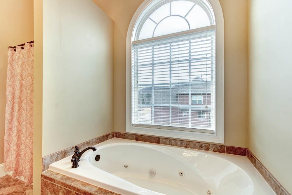 100 Pavilion Drive Oak Ridge, TN 37830 - Photo 24 of 33 + Perceptions (21)