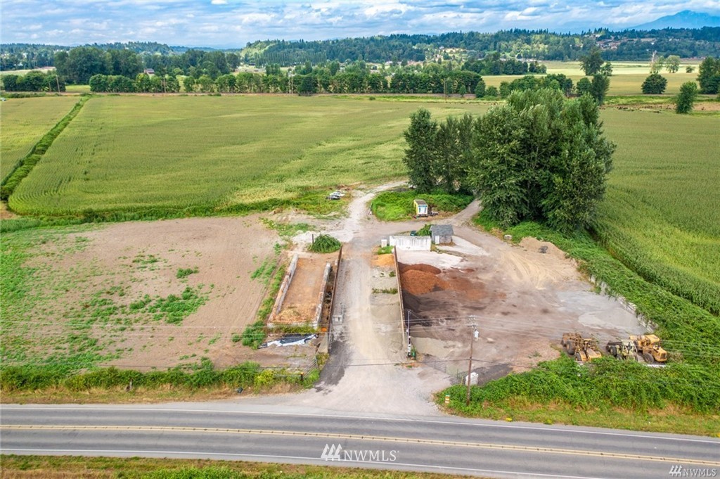 11201 Old Snohomish Monroe Road Snohomish, WA 98290 - Photo 10 of 11 an aerial view of a houses with a yard