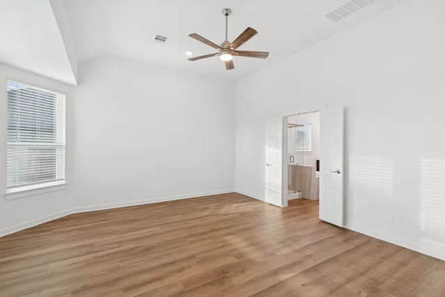 $499,990 | 521 Cor Canyon Lane, Willis, TX 77378