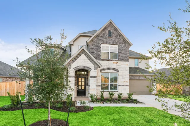 $499,990 | 521 Cor Canyon Lane, Willis, TX 77378